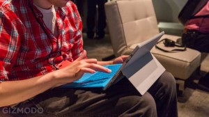 Surface Pro 3 は lapability を向上